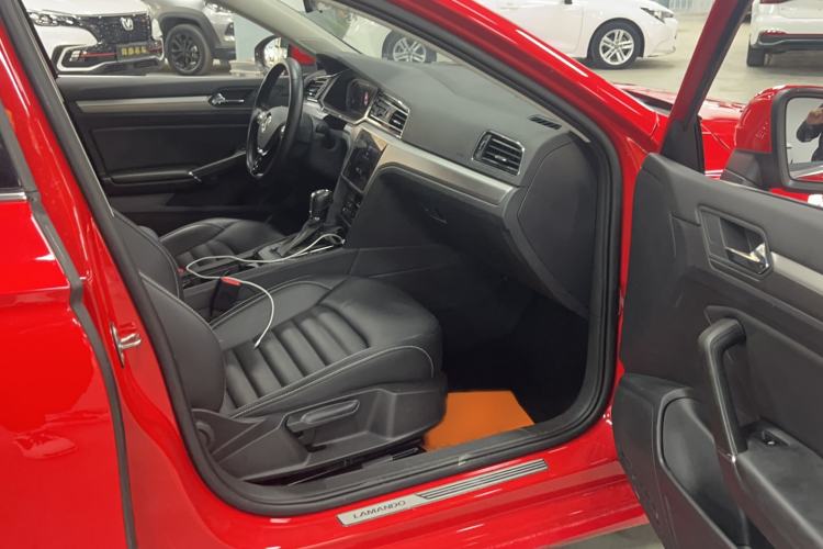 Used Volkswagen Lamando 2021 Revised Version 280TSI DSG Comfort Edition Interior 3