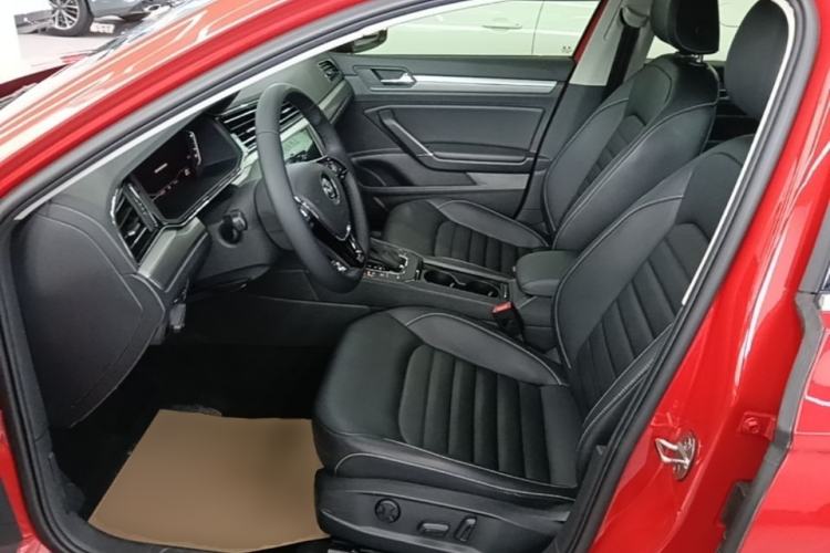 Used Volkswagen Lamando 2021 280TSI DSG Comfort Edition Left Front Seat
