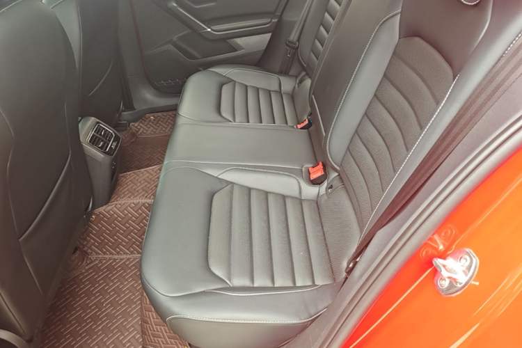 Used Volkswagen Lamando 2021 Revised Version 280TSI DSG Comfort Edition Left Rear Seat