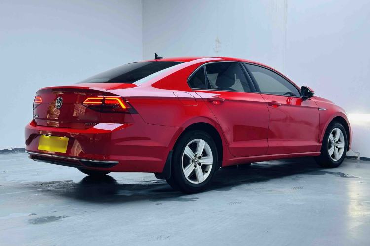 Used Volkswagen Lamando 2021 230TSI DSG Fashion Edition Rear Right 45 Deg
