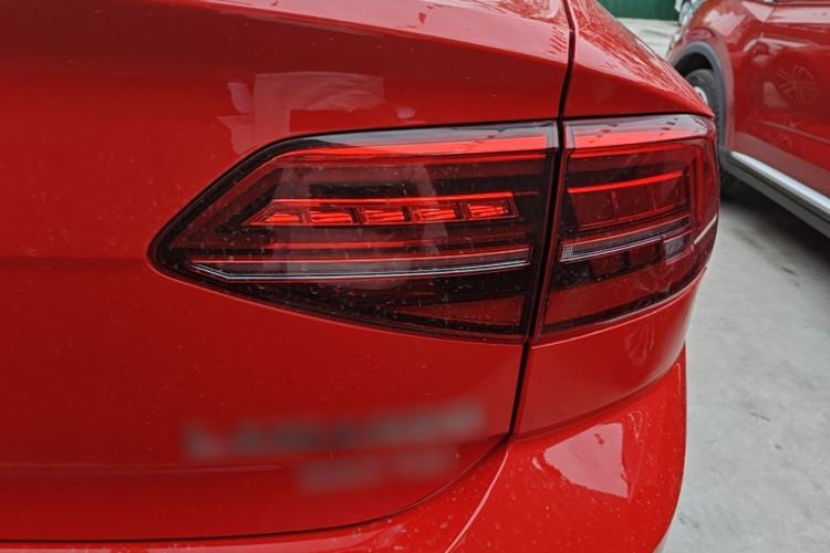 Used Volkswagen Lamando 2021 Revised Version 280TSI DSG Comfort Edition Right Rear Taillight