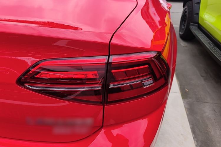 Used Volkswagen Lamando 2021 280TSI DSG Comfort Edition Right Rear Taillight