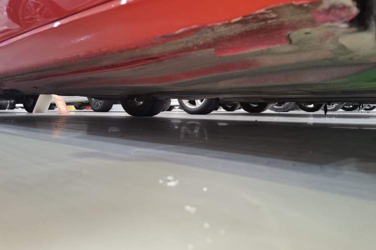 Used Volkswagen Lamando 2021 230TSI DSG Fashion Edition Right Side Sill