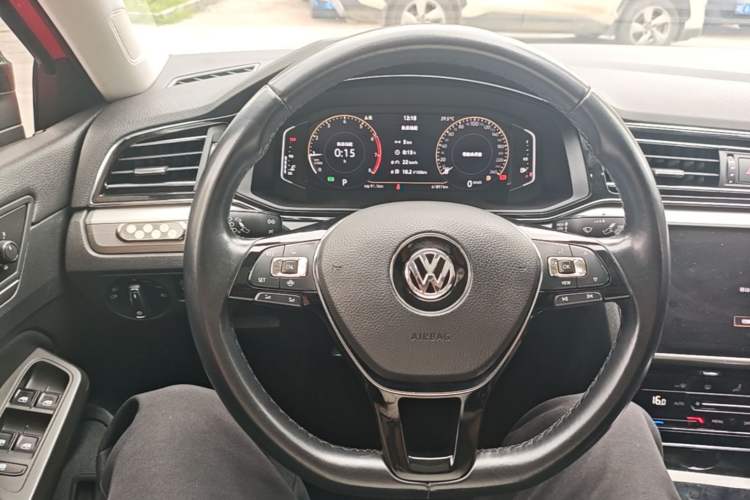 Used Volkswagen Lamando 2021 Revised Version 280TSI DSG Comfort Edition Steering Wheel