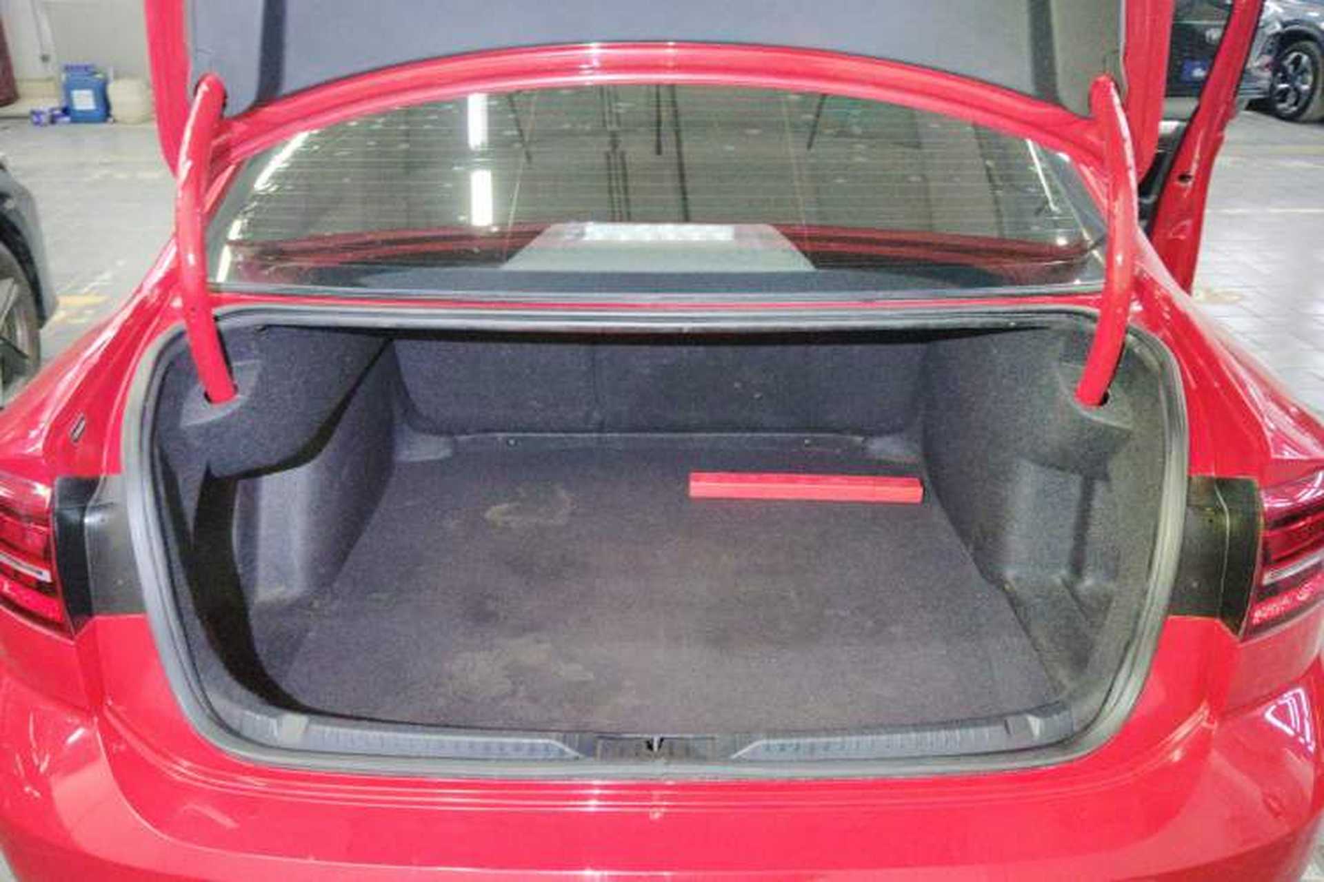 Used Volkswagen Lamando 2021 230TSI DSG Fashion Edition Trunk