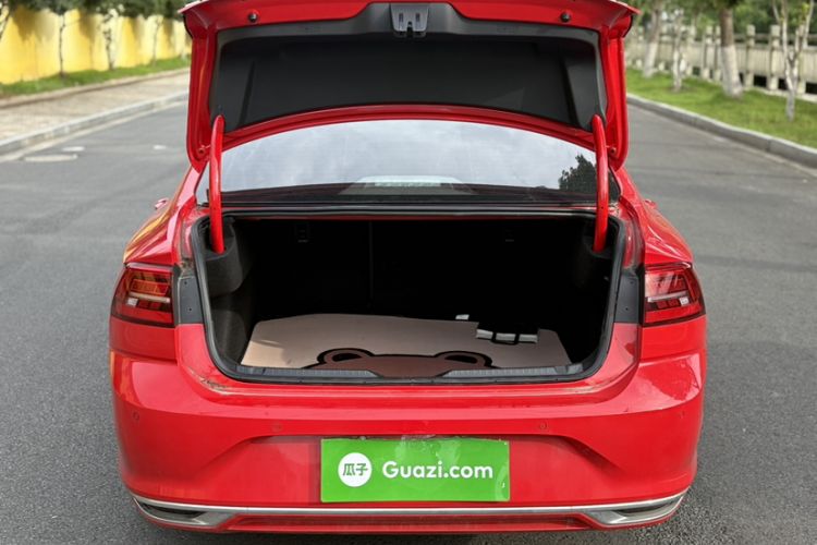 Used Volkswagen Lamando 2021 280TSI DSG Comfort Edition Trunk