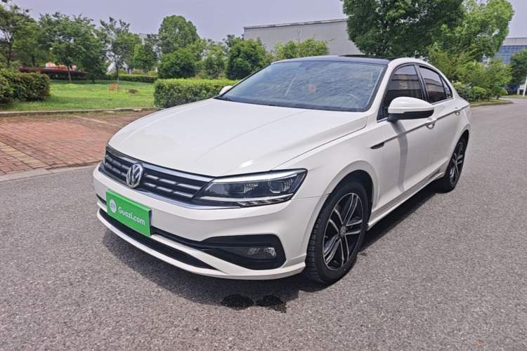 Used Volkswagen Lamando 2021 280TSI DSG Comfort Edition Guazi used car, China used car export, Used car for sale, Used cars, Cheapest cars for sale