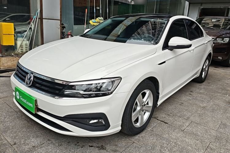 Used Volkswagen Lamando 2021 230TSI DSG Fashion Edition Guazi used car, China used car export, Used car for sale, Used  cars, Cheapest cars for sale