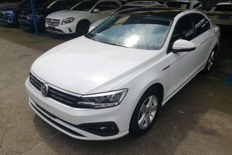 Used Volkswagen Lamando 2021 230TSI DSG Fashion Edition Guazi used car, China used car export, Used car for sale, Used Volkswagen cars, Cheapest cars for sale