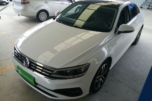 Ojetý Volkswagen Lamando 2021 Revised Version 280TSI DSG Comfort Edition