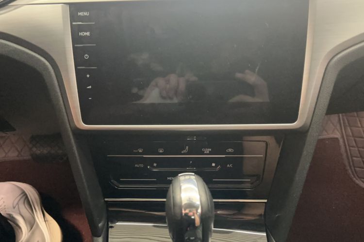 Used Volkswagen Lamando 2021 280TSI DSG Comfort Edition Audio And AC Panel