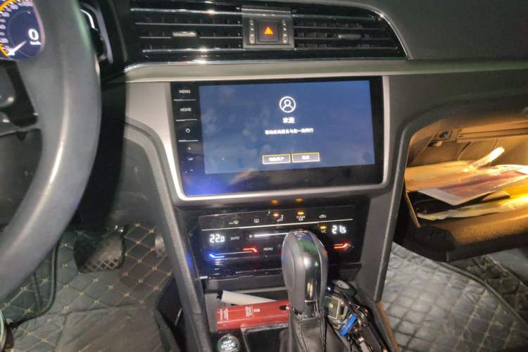 Used Volkswagen Lamando 2021 Revised Version 280TSI DSG Comfort Edition Audio And AC Panel