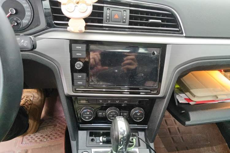 Used Volkswagen Lamando 2021 Revised Version 280TSI DSG Comfort Edition Audio And AC Panel