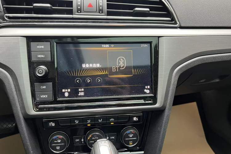 Used Volkswagen Lamando 2021 280TSI DSG Comfort Edition Audio And AC Panel