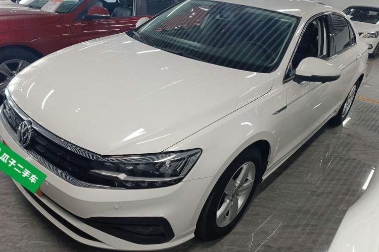 Used Volkswagen Lamando 2021 230TSI DSG Fashion Edition Guazi used car, China used car export, Used car for sale, Used  cars, Cheapest cars for sale