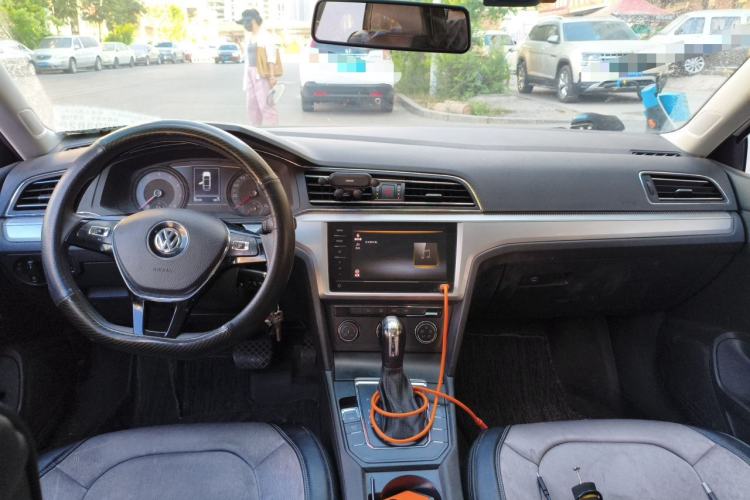 Used Volkswagen Lamando 2021 230TSI DSG Fashion Edition Center Console