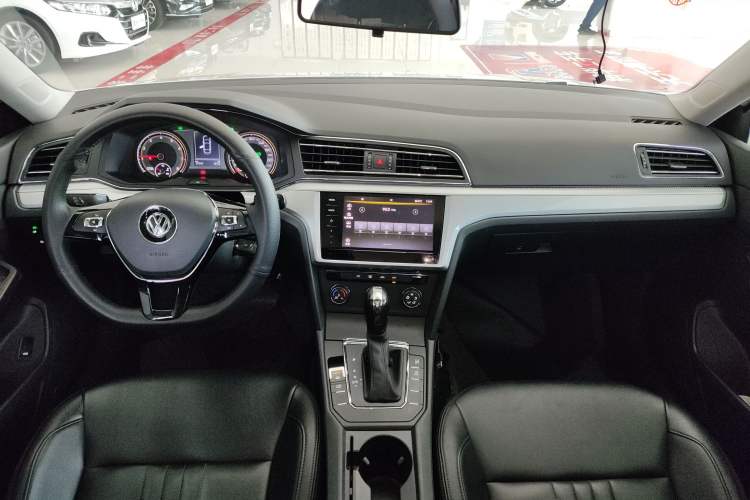 Used Volkswagen Lamando 2021 230TSI DSG Fashion Edition Center Console