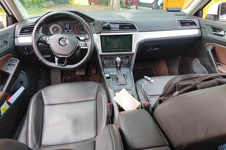 Used Volkswagen Lamando 2021 230TSI DSG Fashion Edition Center Console