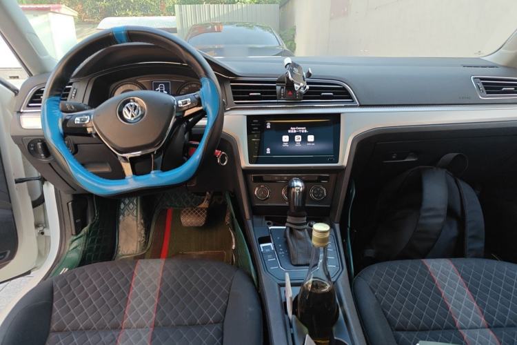 Used Volkswagen Lamando 2021 230TSI DSG Fashion Edition Center Console