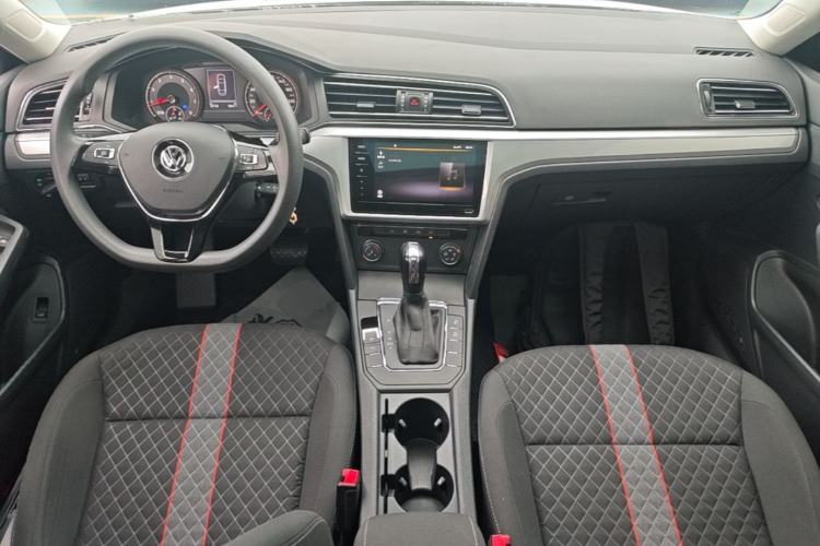 Used Volkswagen Lamando 2021 230TSI DSG Fashion Edition Center Console