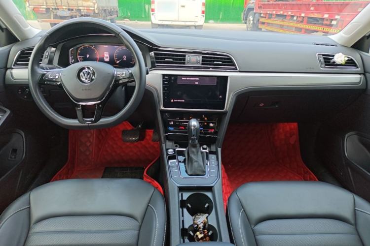Used Volkswagen Lamando 2021 280TSI DSG Comfort Edition Center Console