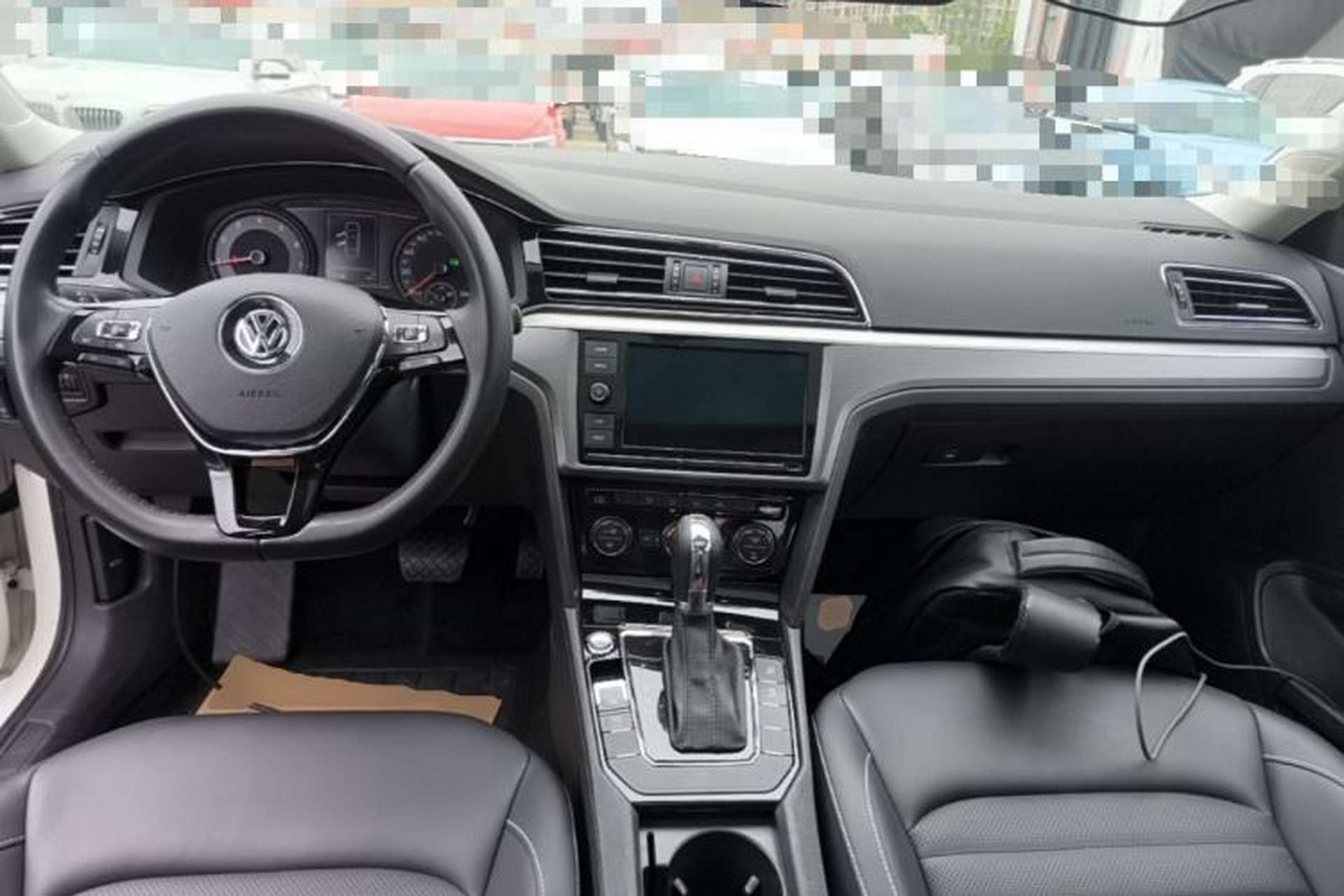 Used Volkswagen Lamando 2021 280TSI DSG Comfort Edition Center Console