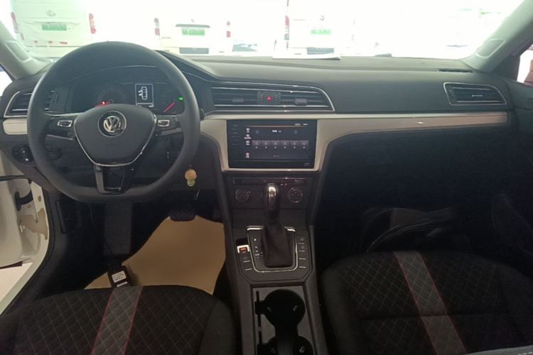 Used Volkswagen Lamando 2021 230TSI DSG Fashion Edition Center Console