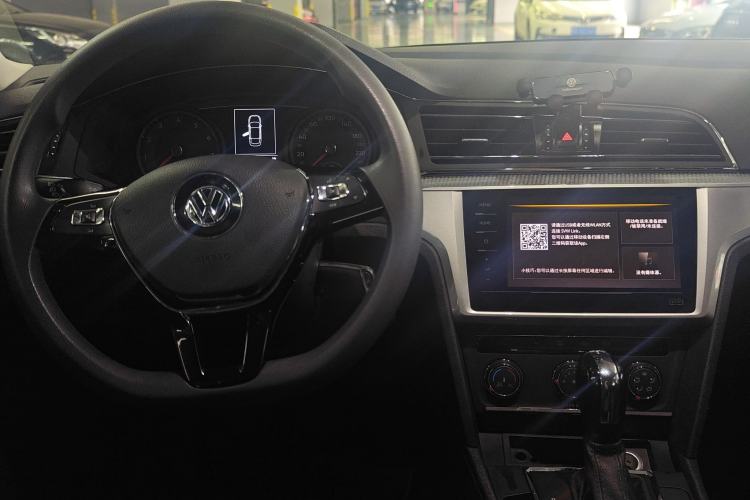 Used Volkswagen Lamando 2021 230TSI DSG Fashion Edition Center Console