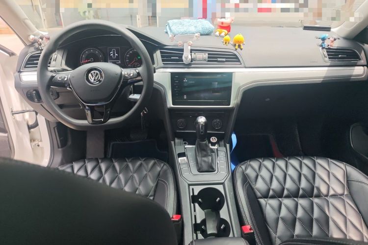 Used Volkswagen Lamando 2021 230TSI DSG Fashion Edition Center Console