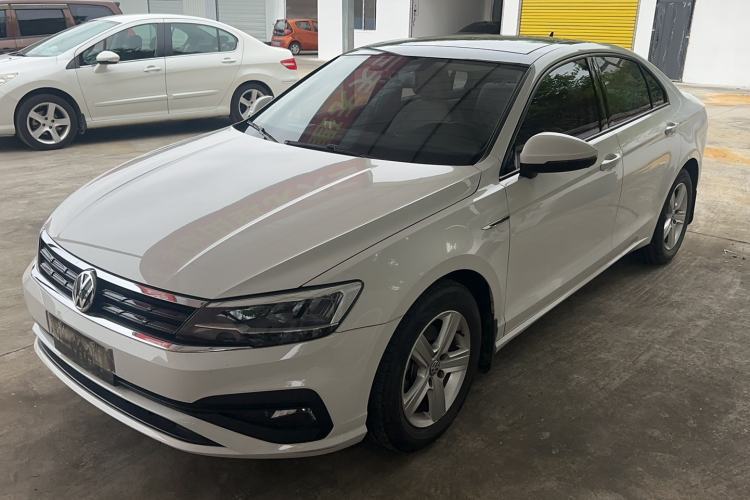 Ojetý Volkswagen Lamando 2021 230TSI DSG Fashion Edition Guazi used car, China used car export, Used car for sale, Used  cars, Cheapest cars for sale