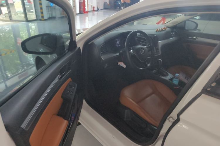 Used Volkswagen Lamando 2021 230TSI DSG Fashion Edition Driver Seat