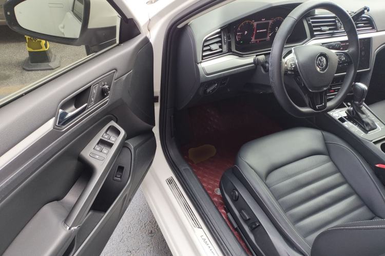 Used Volkswagen Lamando 2021 280TSI DSG Comfort Edition Driver Seat