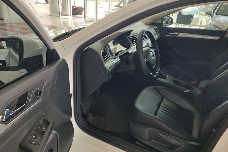 Used Volkswagen Lamando 2021 230TSI DSG Fashion Edition Driver Seat