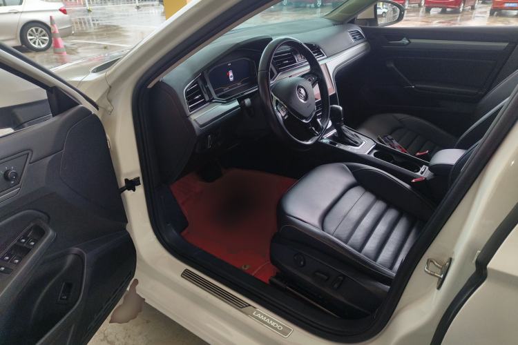 Used Volkswagen Lamando 2021 280TSI DSG Comfort Edition Driver Seat