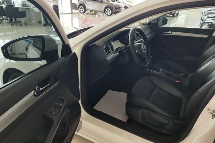 Used Volkswagen Lamando 2021 230TSI DSG Fashion Edition Driver Seat