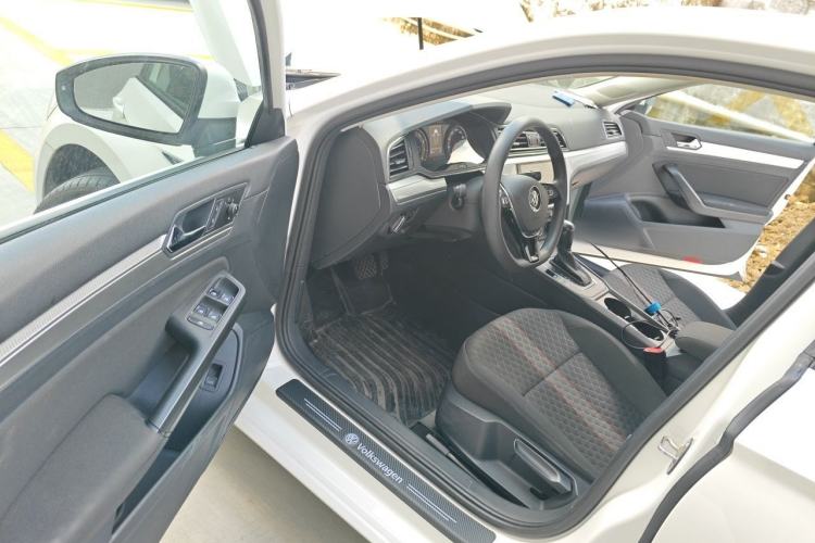 Used Volkswagen Lamando 2021 230TSI DSG Fashion Edition Driver Seat