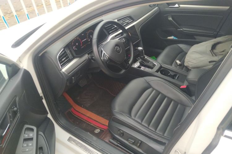 Used Volkswagen Lamando 2021 280TSI DSG Comfort Edition Driver Seat