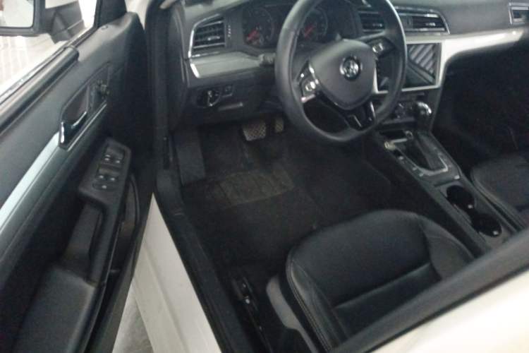 Used Volkswagen Lamando 2021 230TSI DSG Fashion Edition Driver Seat