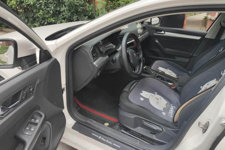 Used Volkswagen Lamando 2021 230TSI DSG Fashion Edition Driver Seat
