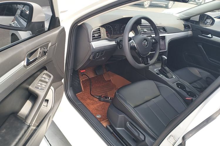 Used Volkswagen Lamando 2021 230TSI DSG Fashion Edition Driver Seat