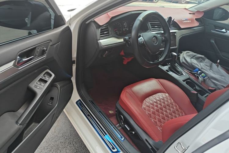 Used Volkswagen Lamando 2021 230TSI DSG Fashion Edition Driver Seat