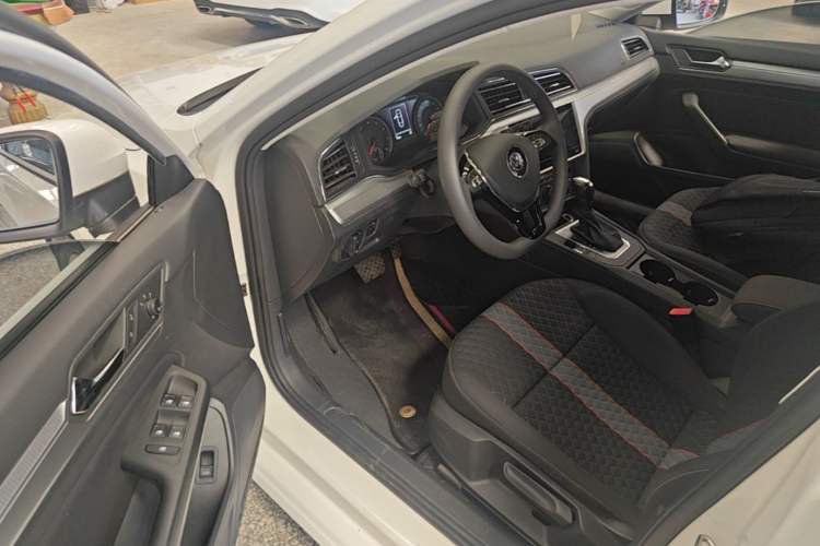 Used Volkswagen Lamando 2021 230TSI DSG Fashion Edition Driver Seat