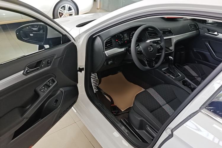 Used Volkswagen Lamando 2021 230TSI DSG Fashion Edition Driver Seat