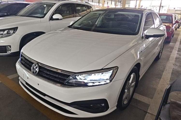 Used Volkswagen Lamando 2021 230TSI DSG Fashion Edition Guazi used car, China used car export, Used car for sale, Used  cars, Cheapest cars for sale