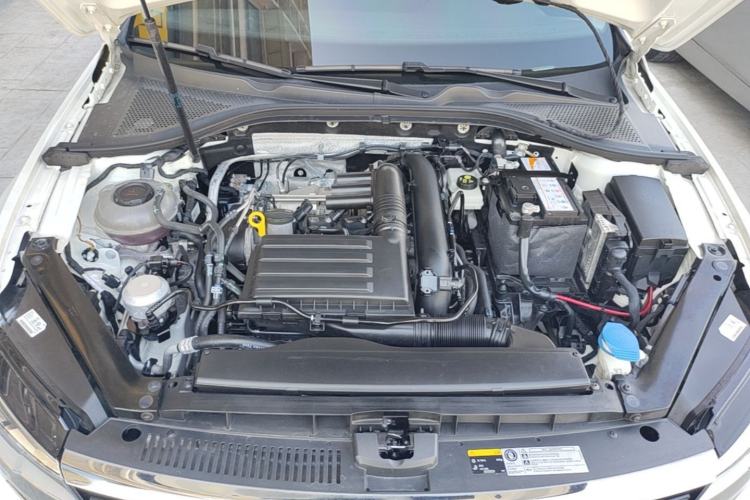 Used Volkswagen Lamando 2021 230TSI DSG Fashion Edition Engine Bay
