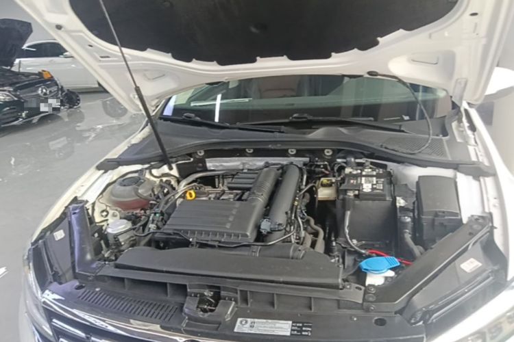Used Volkswagen Lamando 2021 Revised Version 280TSI DSG Comfort Edition Engine Bay