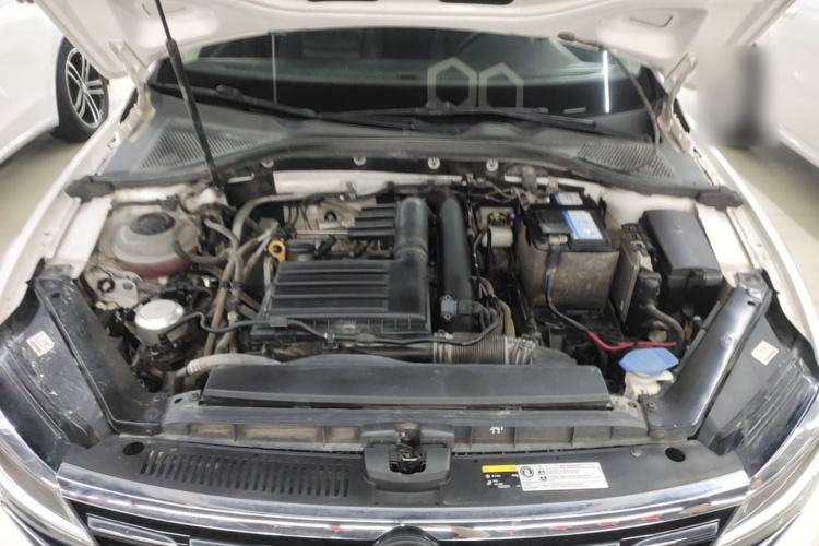 Used Volkswagen Lamando 2021 280TSI DSG Luxury Phantom Edition Engine Bay