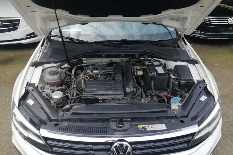 Used Volkswagen Lamando 2021 230TSI DSG Fashion Edition Engine Bay