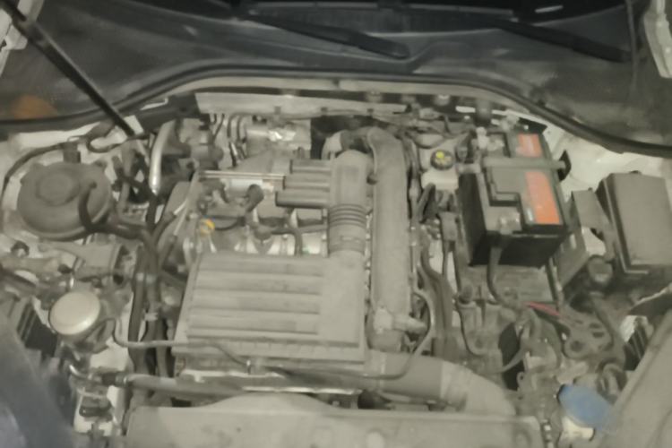 Used Volkswagen Lamando 2021 230TSI DSG Fashion Edition Engine Bay