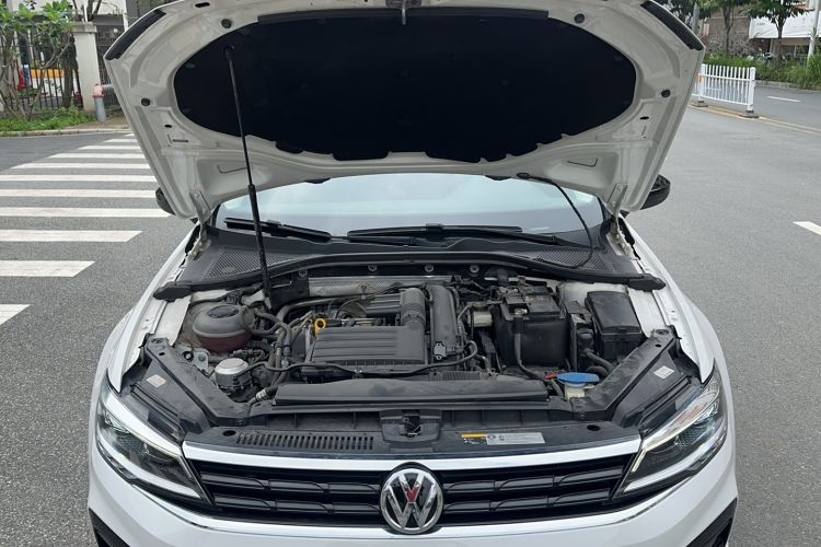 Used Volkswagen Lamando 2021 Revised Version 280TSI DSG Comfort Edition Engine Bay